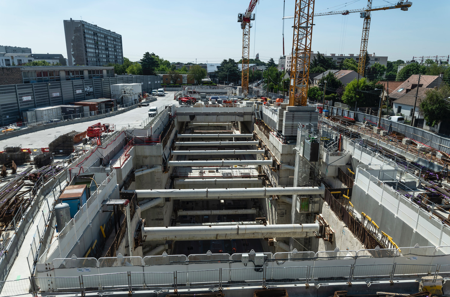 Photo du chantier de la gare Chevilly Trois-Communes en mai 2020